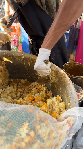 28K views · 386 reactions | Cheapest Chana Chat In Karachi | Mix Chana Chat | Street Food Karachi #food | Worldwide Food Finds | Facebook