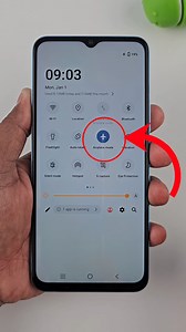 14M views · 58K reactions | Mobile Airplane button ऑन करो और Unlimited 5G इंटरनेट चलाओ किसी भी फोन में यह घातक ट्रिक कोई नहीं बताया Hidden Tricks Mobile airplane hacks tips and tricks #hogatoga #hogatogaapp #sitare #tech #transparent #mobile #trick #android | Hoga toga | Facebook