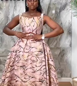 2.8K views | Très belle robe ! #dresses #robe #wedding #weddingdress #weddingdresses #weddinginspiration #weddingideas #weddingmakeup #weddinghairstyle #weddingplanner #weddingdecor #weddingceremony #wedding #wedding | Idées Mariages en général Africain et occidentale | Facebook
