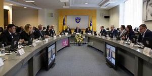 The government approves and publishes the 15 measures and amounts of the Economic Recovery Program