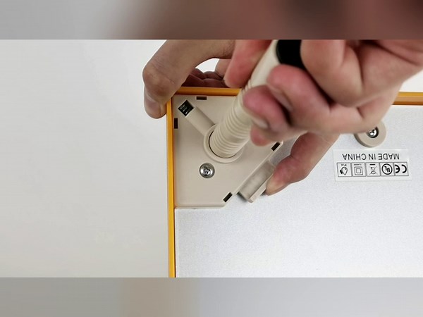 Chicken Brooder Heater Plate 10" x 10" Heat Plate for Chicks Heat Plate with Adjustable Height Chick Warmer Brooder Plate 15 Watts Up to 15 Chicks (Orange)