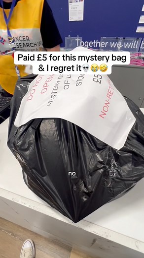 Was it worth £5?? I reckon it was but I don’t think I have a single use for any of this stuff😭😭 I might have to redonate it to charity🤣 #charityshopfinds #charityshop #charityshopping #mysterybox #mysterybags #thriftwithme #thrifthaul | Becky’s Bazaar