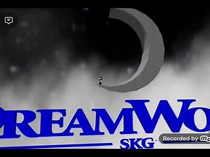 Me In A DreamWorks Logo In ROBLOX 😂😂😂
