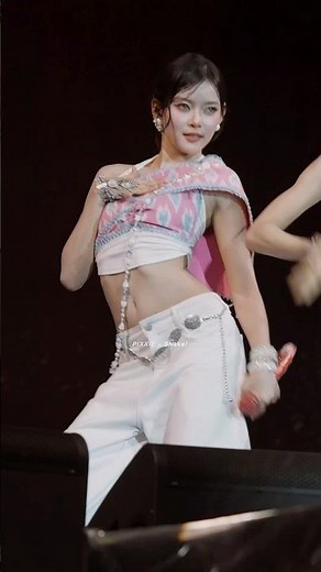 PiXXiE - Shake! Live At One Bangkok Sunsational Songkran Festival [15.04.2026]