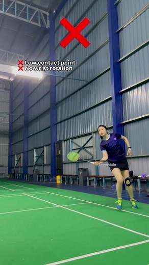 Mastering the Backhand Shot in Badminton: Wrist Rotation vs. Contact Point