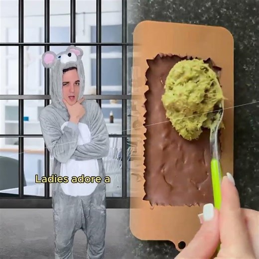 This rat is cooler than you #comedy #music #parody of Smack That by Akon feat Eminem