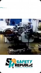 ⚠️ This Is WHY You Don’t Wear Loose Clothing Around Machines! ⚙️🛑 🎥 In this shocking video, a worker’s loose clothing gets caught in a rotating machine—turning a regular day into a near-death experience. Let’s be clear: 🚫 Loose sleeves 🚫 Untucked shirts 🚫 Gloves near rotating equipment …are all disasters waiting to happen. ✅ Your Life-Saving Checklist 🔹 Wear snug-fitting PPE 🔹 Secure long hair & remove jewelry 🔹 Use machine guards ALWAYS 🔹 Conduct regular training on nip point & entangl