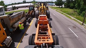 #heavyhaul #oversizeload #lowboy #lowbed #transporthorsnormes #trucking #truckinglife