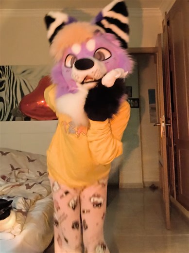 Dance Trend Inspired by 'Sir Yes Sir'