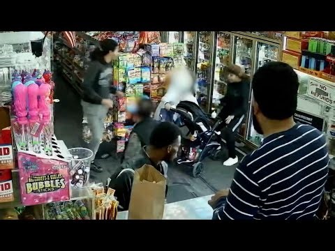 Una bebé de 7 meses muere por bala perdida en Nueva York | Noticias Telemundo