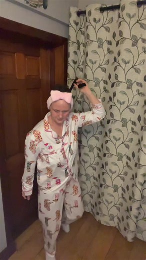 I’m going to keeping dancing until I reach 10,000 followers.I currently have 7,500 #thankyousomuchforyourloveandsupport #makingpeoplehappy #viral_video #fYP🩷💃🏼🩷