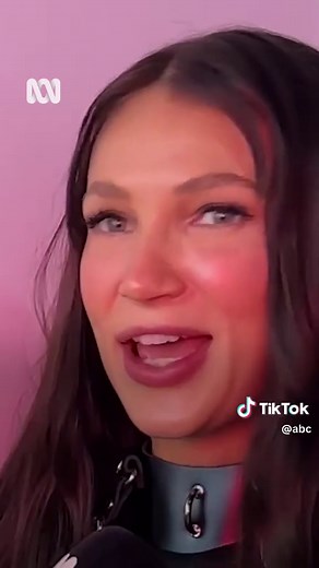 Is romance dead in Australia? 💔 We went to Sxpo Australia to ask adult entertainers the important questions #Australia #Dating