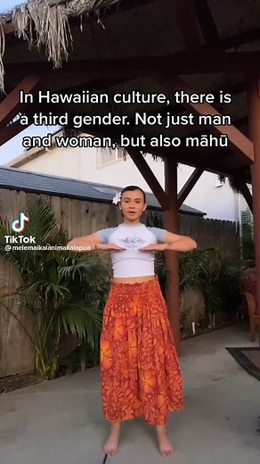 Māhū: A Sacred Identity in Hawaiian Culture" 🌺 In Native Hawaiian tradition, Māhū are individuals who embody both masculine and feminine spirits, holding esteemed roles as healers, teachers, and keepers of cultural wisdom. 🎥 Watch to explore the depth of Māhū identity and its enduring legacy in Hawai'i. 📽️: @melemaikalanimakalapua #hawaii #100Hawaii #travelhawaii #travel #mahu #culture #hawaiianculture #nativehawaiian | 100% Hawaii