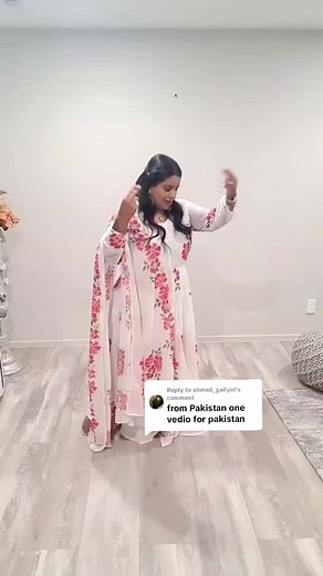Pakistani Girl Dancing - TikTok Video Compilation