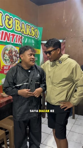 irgi argis on Instagram: "Nyari kerja mulu tapi iphone ketara pisan itu"