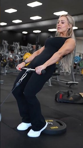 Cable Sissy Squats #quadworkout #quads #legsday