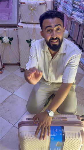 نسيت كود الحقيبة؟ إليك طريقة فتحها بدون كسرها 🔐✈ #نسيت_كود_الحقيبة #فتح_الحقيبة #حقيبة_السفر #كود_الحقيبة #حيل_السفر #نصائح_السفر #شنطة_السفر #قفل_الحقيبة #كود_الشنطة #طريقة_فتح_الحقيبة #مشاكل_السفر #افكار_السفر #tips_travel #travel_hacks #luggage_lock