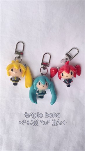 Kalikko on Instagram: "The trio!! I tried to do a little stop motion clip with them but they won't stay in place :'3 #vocaloid #hatsunemiku #triplebaka #kasaneteto #akitaneru #miku #teto #neru"
