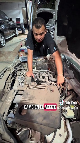 Fallas típicas del clase C W204 #mercedes #mercedesbenz #mercedesamg #amg #mecanica #tallermecanico #taller #especialista #mercedesgarage #mecanicodeltiktok #carros #camionetas #fyp #tips #w204 #clasec #CapCut