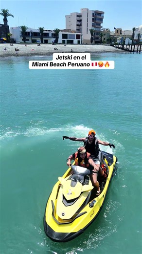 Jetski en la Punta: Aventura en Playa Cantolao
