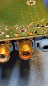 1.2M views · 2.3K reactions | It's Still In The Port Wire And Solder For It #motherboardrepair #solderingiron #electronicstechnician #troubleshooting #solder | Nebs Alfonso | Facebook