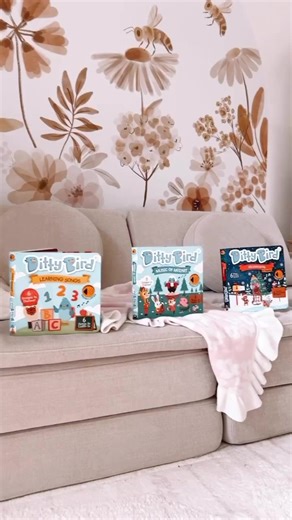 𝐃𝐨𝐧'𝐭 𝐡𝐚𝐯𝐞 𝐚 𝐃𝐢𝐭𝐭𝐲 𝐁𝐢𝐫𝐝 𝐛𝐨𝐨𝐤 𝐟𝐨𝐫 𝐲𝐨𝐮𝐫 𝐜𝐡𝐢𝐥𝐝 𝐲𝐞𝐭? 𝐇𝐞𝐫𝐞'𝐬 𝐰𝐡𝐲 𝐲𝐨𝐮 𝐧𝐞𝐞𝐝 𝐨𝐧𝐞! Ditty Bird books are interactive musical books that are perfect for babies and toddlers. They are packed with features that will keep your little one entertained and engaged, while also helping them learn and grow. Just like @harperr_maee said, these books were born to sing and play, promoting skills as kids learn and sway. Let your child’s world be filled with sound, 