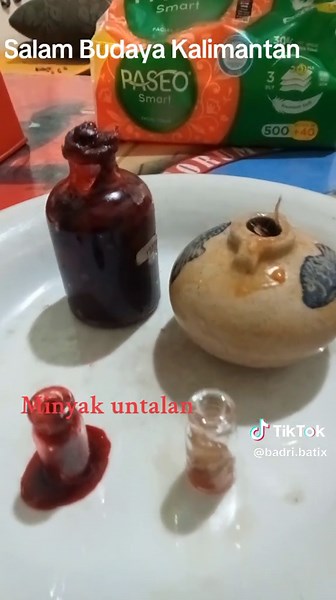 Salam Budaya Kalimantan #minyak untalan#minyak tahan#085110423456