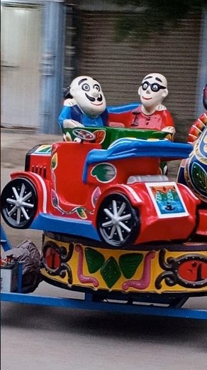 "Karachi City Tour 2025 | پاکستان کا دل | Streets, Food & Culture in 4K"