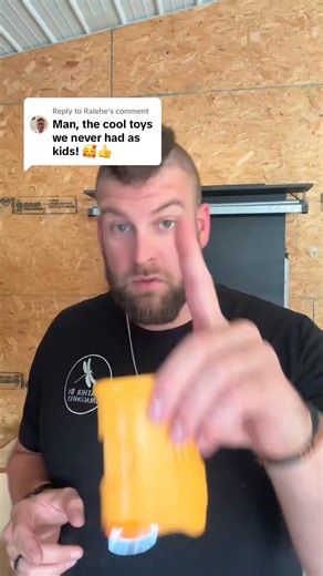 🔍 Every big thinker starts small. With SmartScope™, kids can explore the tiny details of the world around them — from leaf veins to insect wings — all in stunning 4K clarity. Turn curiosity into discovery and learning into playtime that lasts. 🌿✨ | Kiva