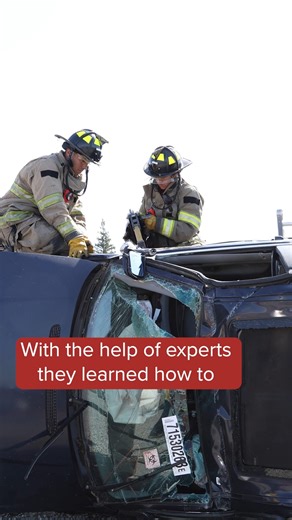 The Cosumnes Fire Recruits have been hard at work, learning the critical skills of auto extrication. With the help of subject matter experts, they received in-depth training on everything from hazard assessments and vehicle stabilization to extrication methods using manual and hydraulic tools, as well as newer technologies like eDRUALIC and battery-powered hydraulic tools. They also learned about modern-day car construction and safety to ensure they are fully prepared to handle any situation. Th