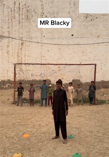 NOT CRYING CHALLENGE#footballvideo#footballchallenge#footballtiktok#football