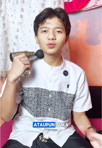 massage gun promo #alatpijat #pijat #pegal #badanpegal #pijatrefleksi #promo #affiliatemarketing #affiliate #affiliatetiktok #affiliatepemula #tiktokaffiliate #alatserbaguna