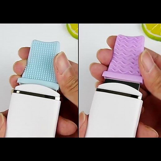 4 In 1 Electric Ultrasonic EMS Facial Skin Scrubber