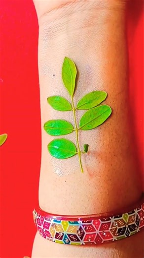 simple leaf 🍀 mehndi design #mehndi #henna #art