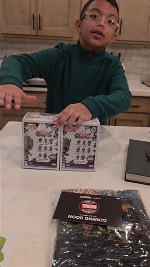 unboxing funko pops mystery box #unboxing #funko #mysterybox