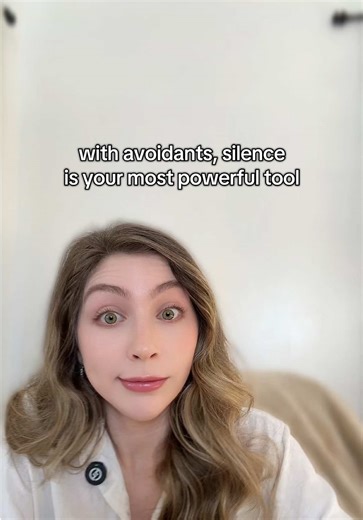 Understanding Dismissive Avoidants: The Power of Silence