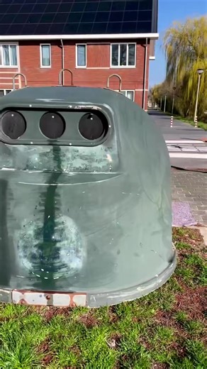 Dope graffiti piece on a trash container 😆 Graffiti by @Don Slizerone #viral #fyp #graffiti #graffitiart #graffitiartist #graffitiforyou #graff #graffiticharacter | Mural Graffitis