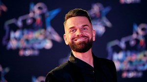 «Un comportement lamentable»: Keen’V annule un concert, le chanteur critiqué