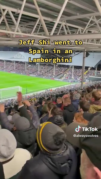 Wolves Fans Sing Lamborghini Song 🐺🎶 (🗣️JG) #wwfc #wolves #wolvesfantv #alwayswolves #wolvestv #wolvesfans #wolvesaywe #footballchants #soccerchants