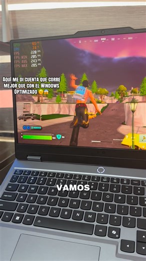 Como que no me cuadra la prueba con los drivers genéricos de Windows vamos a ver con los drivers correctos como nos va en teoría debería mejorar al un 200% | Kroquetas Retro