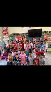 Thank you so much, Grade 2 FL for inviting me as your emcee😁 charot! Ang saya Christmas party natin🤩🎉🤗 #ChristmasParty2025 #partytime #partygames #momentsofhappiness #celebration #blessedbeyondmeasure | Celyn Villarin Vinluan