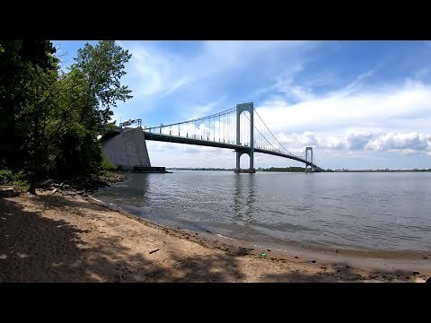 ⁴ᴷ⁶⁰ Walking NYC : Flushing, Whitestone, & Malba, Queens (Union St, Parsons Blvd, Malba Dr)