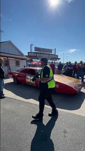 Bobby Allison’s 1969 HEMI Dodge Daytona 🔥 Display & Fired Up | North Wilkesboro Speedway CARSTour