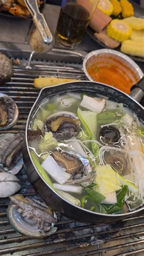 전복춤 다먹고 이건꼭 마셔줘야한다 갯물과 뻘에서 보물창고가 열렸다 #조개국 #조개탕 #조개전골 짜지않고 바다속깊은 시원함 조개를 아는사람만 안다는 바로그맛 #목포맛집 비밀맛집 3