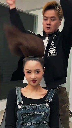 Extreme Hairstyles and Hair Spheres