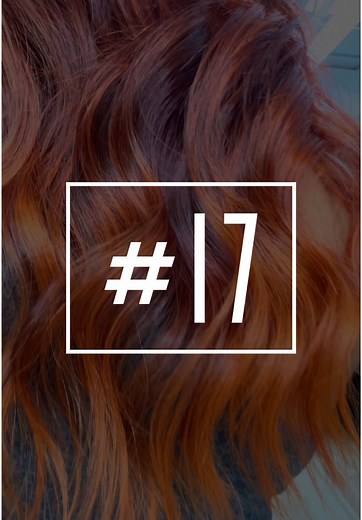 Number 17 in my TOP 20 of 2024 🔥 One of my favorite parts about reds is getting to EMBRACE and utilize that exposed underlying warmth. All the “rules”, all the meticulous work I normally do to get a “clean lift” - out the window. Well, within reason don’t come after me 😅 For the most vibrant coppers, I try to stop the lifting around a level 8-ish so there’s some leftover gold/copper to back my toner up. Formula 👇 1️⃣ Band removal: oxycur lightener & 10vol. I only wanted to lift the old dark c