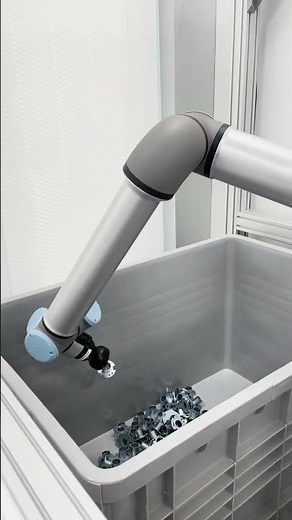 Bin Picking: Universal Robots