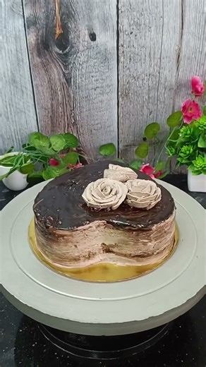 Chocolate with Caramelized Roasted Almond cake 🍰 simply awesome and delicious 😋🤤 #darkchocolatecake