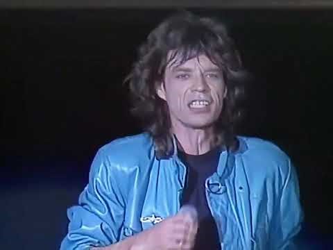 Mick Jagger Performs “Satisfaction” Live (1988)
