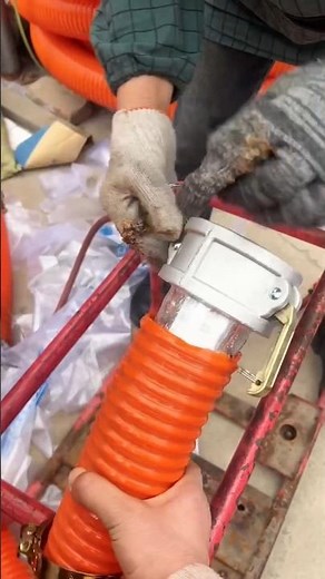 Technique for fitting nipples into pipes